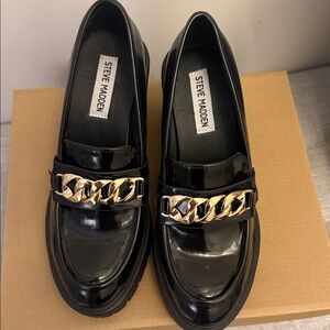 Steve Madden Women's Black Patent Loafers with Gold Chain